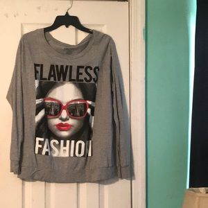 Gray long-sleeve "Flawless Fasion" top